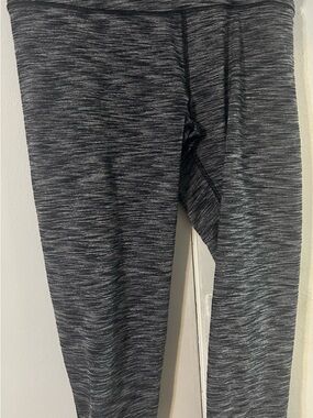 Victoria's Secret Black Heathered Workout Leggings